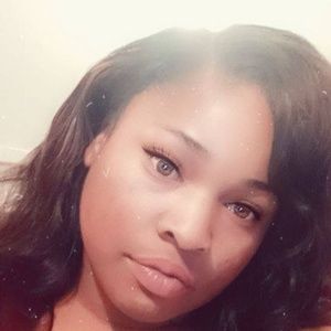 Meet your Posher, Mariana